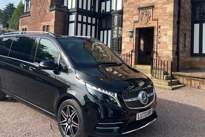 Luxury Private Transfer - Small perks that make the transfer feel premium