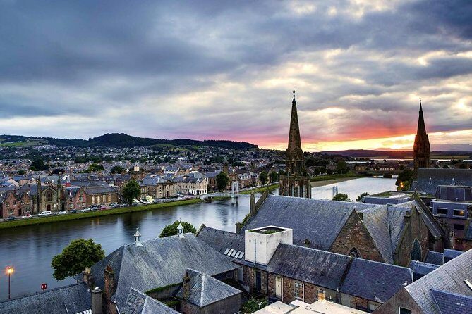 Luxury Transfer Service | Edinburgh to Inverness - Price and value: when $651.68 per person makes sense