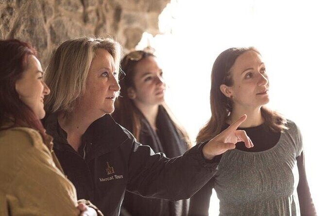 Multi-Sensory Witches Trials & Truth Tour in Edinburgh - Meeting at Mercat Cross, then walking Old Town closes