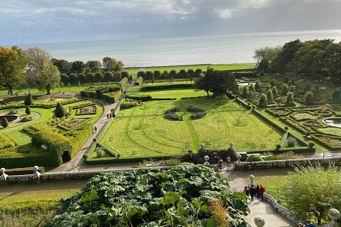 North Highland Tour Dunrobin Castle & More From invergordon Port - Dunrobin Castle and Gardens: where falconry steals the show