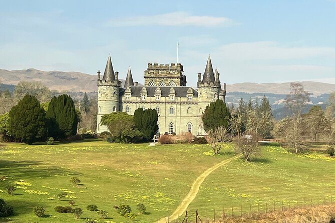 Oban, Glencoe, Western Highlands, Lochs & Castles Private Tour - Inveraray Castle and Gardens: A Clan Seat, Plus the One Scheduling Catch