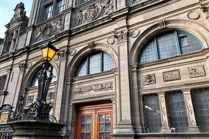 Old Edinburgh Private Walking Tour - Outlander and the City’s Story Engine