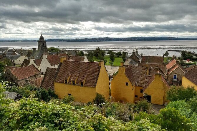 Outlander Filming Locations Day Tour from Edinburgh - Blackness Castle in Linlithgow: Fort William, Bad Behavior, and Great Photos