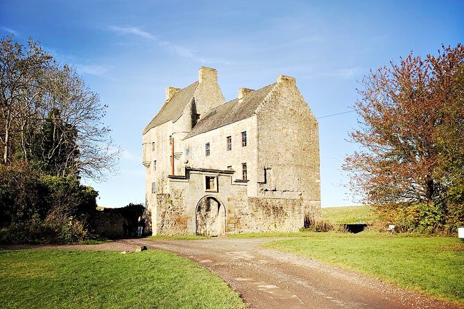 Outlander Odyssey: Outlander Filming Locations Private Day Tour - Practical advice for your best day of Outlander filming photos