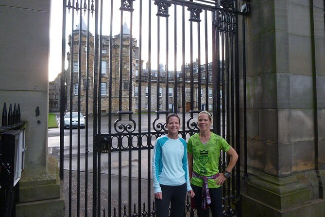 Panoramic Running Tour of Edinburgh - The Palace Architecture Stop and a Darker Story You Might Want