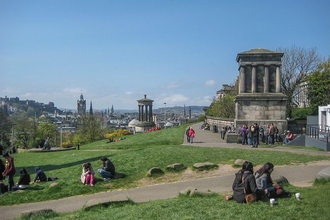 Private Edinburgh Tour for Families with a Local, 100% Personalized - Stop 3: Edinburgh Castle as a feudal choice, not a forced stop