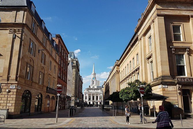 Private Glasgow Arrival Transfer - Airport to Hotel / Accommodation - Where to meet your driver at Glasgow Airport (and how not to waste time)