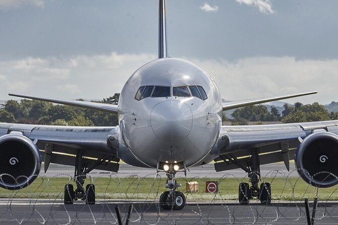 Private Glasgow Departure Transfer: Hotel / Accommodation to Airport - Hotel pickup in Glasgow: the 3-hour rule you should actually follow