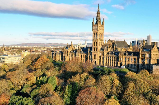 Private Glasgow West End Tour: Arts and Culture - Guides, languages, and the real value of tailoring
