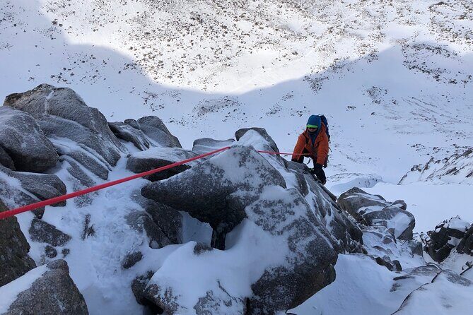 Private Guided Winter Mountaineering Experience in the Cairngorms - From Below the Climb to Rope Belays: How the Technical Part Works