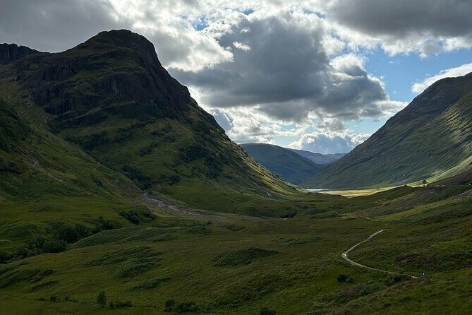 Private Harry Potter, Glenfinnan Viaduct, Highland Edinburgh Tour - Castles and Kelpies: the non-Harry Potter hits that make the day feel complete