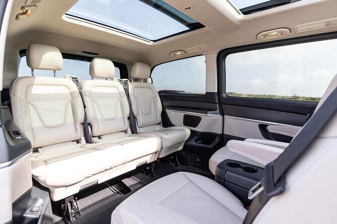 Private luxury transfer from Edinburgh Airport to Edinburgh - Key Things You’ll Notice Right Away