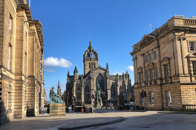 Private Old Town, Edinburgh Walking Tour - Private Old Town Edinburgh: what you’re really buying