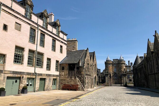 Private Old Town, Edinburgh Walking Tour - Canongate Kirk and the shift from old burial grounds to modern architecture