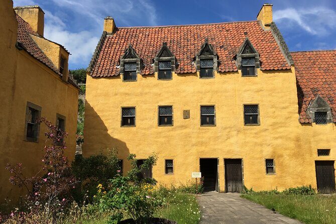 Private 'Outlander' Film Locations Day Trip from Edinburgh - Price and Logistics: What You’re Really Paying For