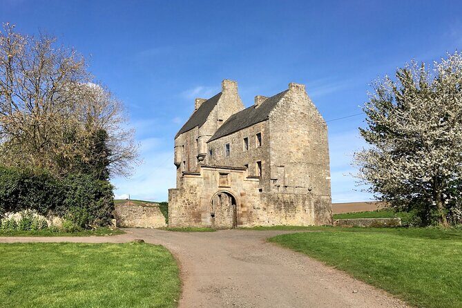 Private 'Outlander' Film Locations Day Trip from Edinburgh - Midhope Castle: Your Lallybroch Moment (But Check Access)