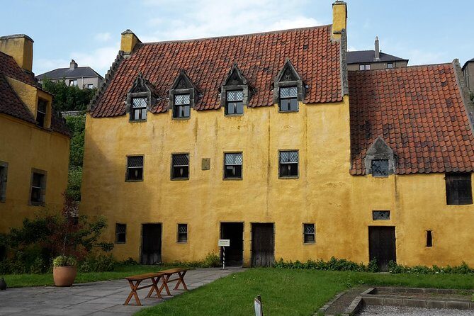 Private Outlander Tour from Edinburgh - How the Outlander story gets mapped onto a real Scotland day