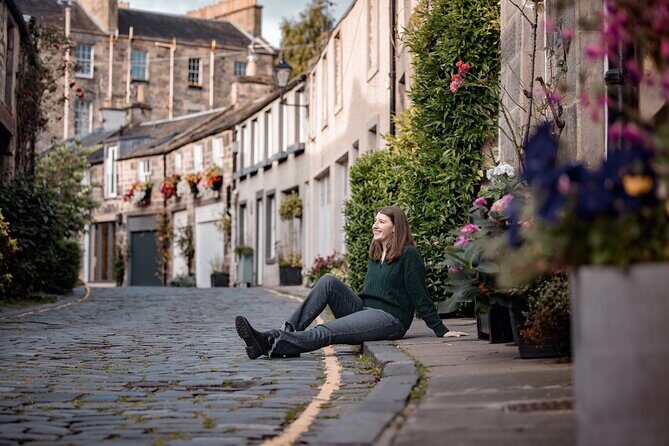 Private Photoshoot in Edinburgh with a Professional Photographer - Custom route: How your preferences shape the photos