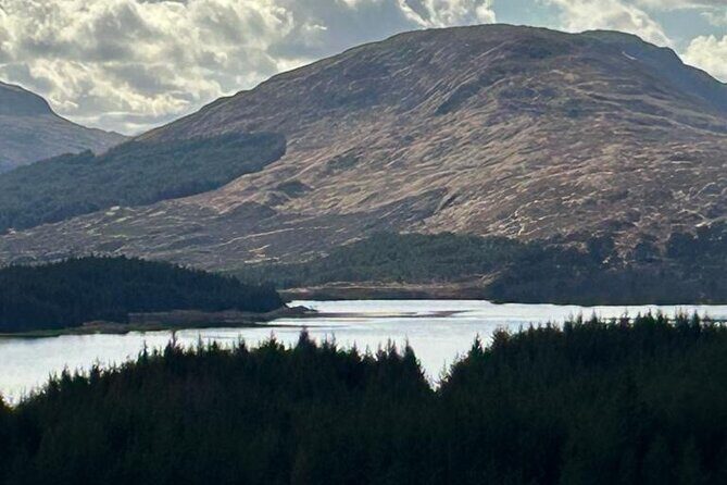 Private Tour from Oban - Highlands, Glencoe, Lochs & Castles - Inveraray Castle and Gardens: lived-in castle vibes plus free grounds