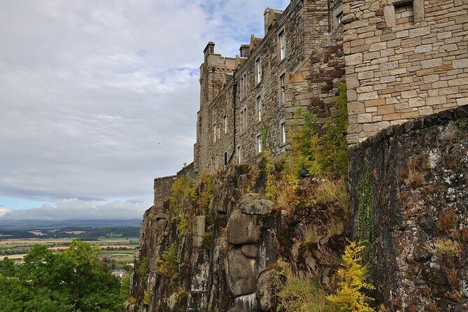 Private Tour Loch Lomond Stirling and the Kelpies from Glasgow - Loch Lomond cruise at the set time, or Luss as your Plan B