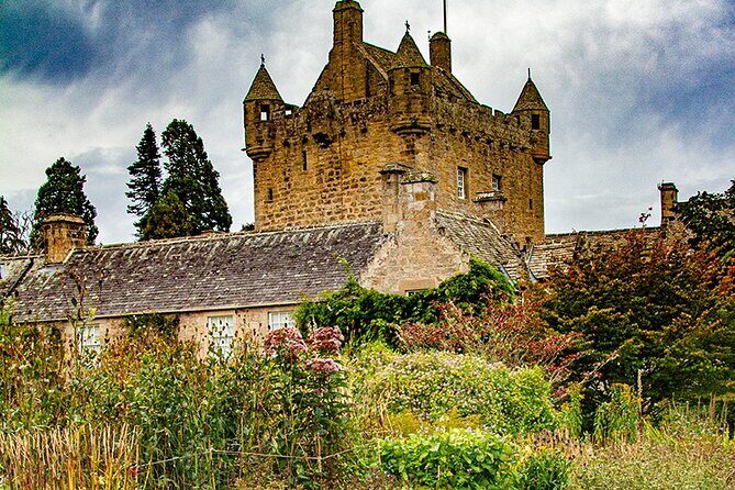 Private Tour to Loch Ness Culloden Battlefield Clava and Cawdor - Cawdor Castle and the Thanes of Cawdor: gardens, woodlands, and time to wander
