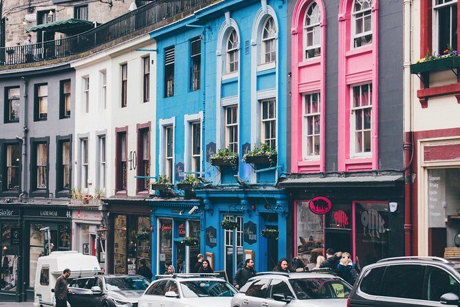 Private Walking Tour: Edinburgh Highlights, including entry to Edinburgh Castle - Hidden closes: Lady Stair’s Close and the Writers Museum courtyard feeling