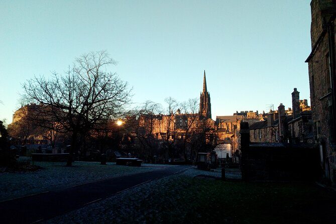 Private Walking Tour: JK Rowling's Harry Potter in Edinburgh FR - Meet at Parliament Square, then walk like you mean it