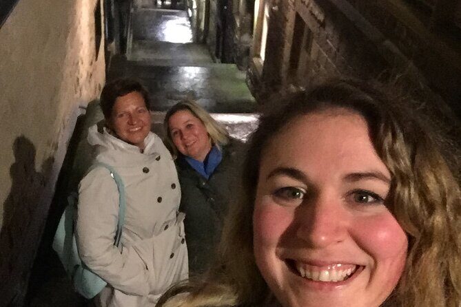 Scotch Tour Edinburgh with a Local Expert: Private & 100% Personalized - Old Town Whiskey History on Foot: Small Streets, Big Atmosphere