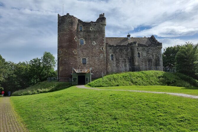 Scottish Castles & Whisky Tour - Drummond Castle Gardens: Formal Design and the Outlander Factor
