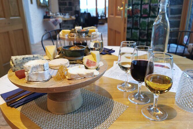 Scottish Cheese OR Scottish Charcuterie Tasting at Errichel - Your 5-sample platter: local favorites plus chutneys