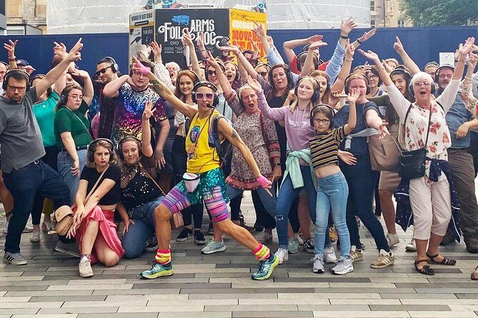 Silent Disco Adventure Tour - Through gardens: a break from streets, still moving to the music