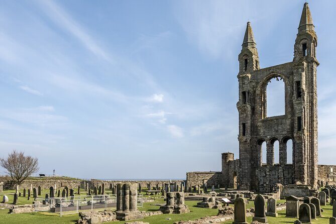 St Andrews and Dundee Small-Group Tour from Aberdeen - Why the Guides Make This Day Feel Special