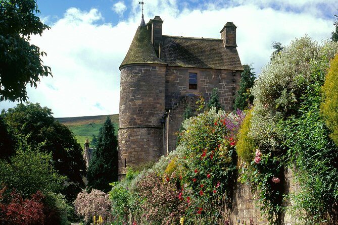 St Andrews, Falkland and Fife Villages Tour from Edinburgh - Stop 2: Anstruther Harbour (30 Minutes in East Neuk)