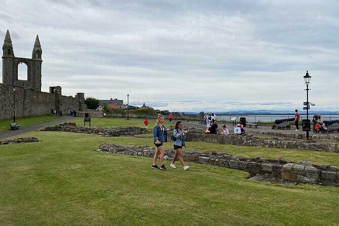 St Andrews History Tours - Your guide: Richard Falconer and the pace of learning