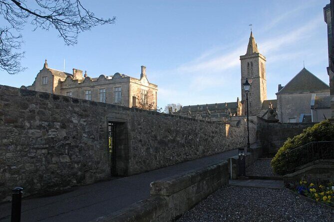 St. Andrews Scenic Stroll: A Private Walking Exploration - Meeting at Martyrs’ Monument: How the Route Begins and Ends