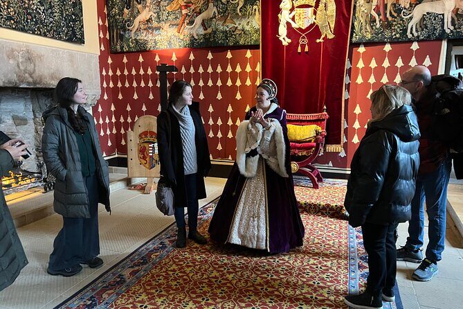 Stirling Castle, Highlands and standing stones experience. - Practical tips for an 8–9 hour day in the Highlands