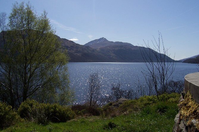 Stirling Castle & Loch Day Tour - Whisky dram, bottled water, and guides who shape the day