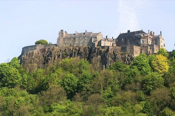Stirling Castle, Loch Lomond Walk & Whisky Distillery Tour from Glasgow - Loch Lomond and the Trossachs: walking with the story behind the scenery