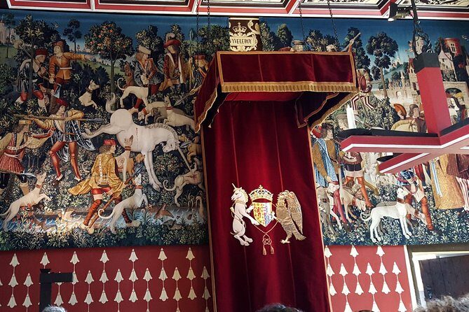 Stirling Castle, Trossachs and Loch Lomond Shore Excursion - The Drovers Inn lunch stop: classic Highland pub time, with your own bill