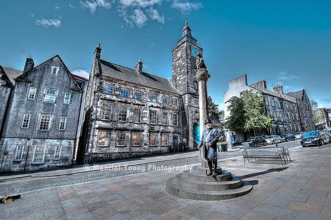 Stirling Old Town Private Walking Tour - Where the tour starts: right in the Old Town’s main orbit