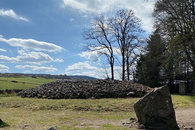 The Outlander Tour Clava, Culloden, Urquhart, Loch Ness & Beauly - Urquhart Castle: ruins, Loch Ness views, and time for atmosphere