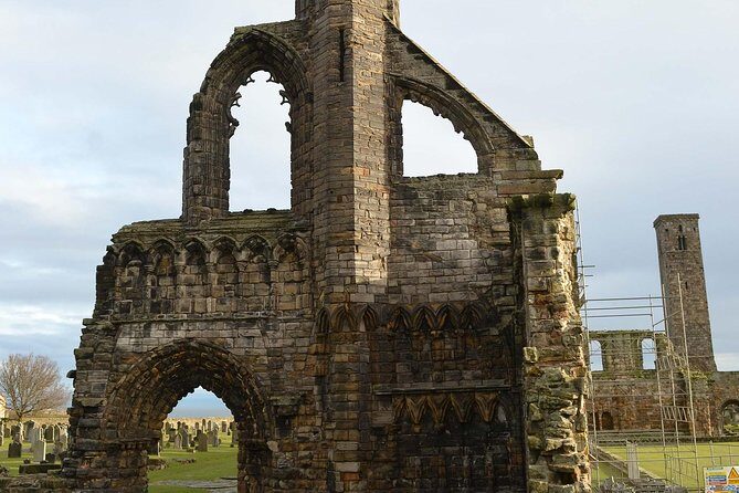 Tour of St Andrews and Historic Fife Small Group Tour - Falkland Palace & Garden: Mary Queen of Scots and a Tennis Court You Can’t Ignore
