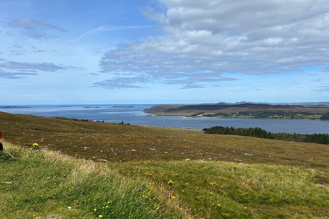 ULLAPOOL PORT Cruise Ship Tour, Ardvreck Castle, Rocks & More - Leckmelm Shrubbery and Arboretum: Loch Broom Quiet Reset