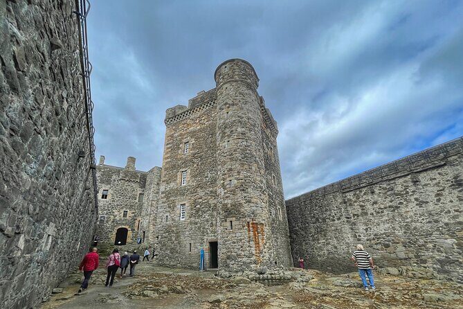 Ultimate Outlander Day Tour - Optional whisky distillery: how to fit it without stressing