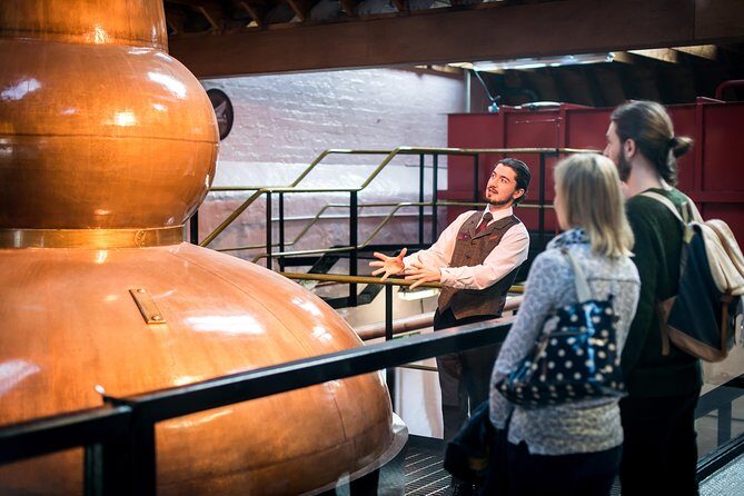 Waterfalls, Warriors & Whisky Adventure Day Tour from Edinburgh - Falkirk’s Kelpies and The Helix: the best kind of fast stop